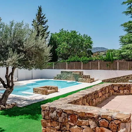 Villa Mateos